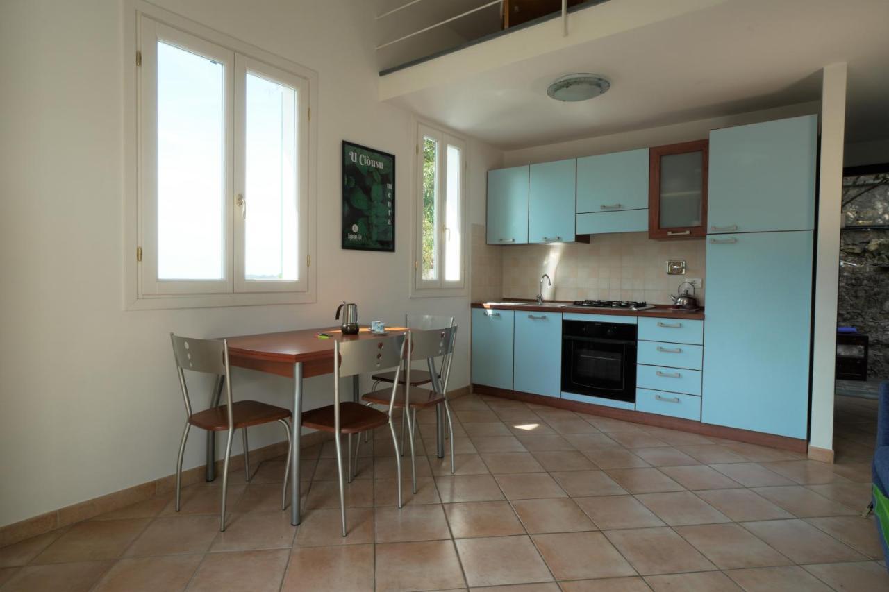 U Ciousu By Ligurian Life Appartamenti In Agriturismo Vallebona エクステリア 写真