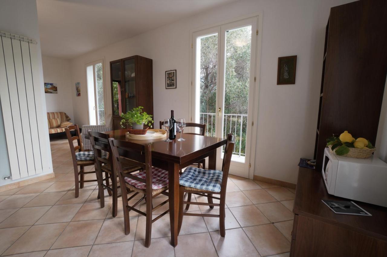U Ciousu By Ligurian Life Appartamenti In Agriturismo Vallebona エクステリア 写真