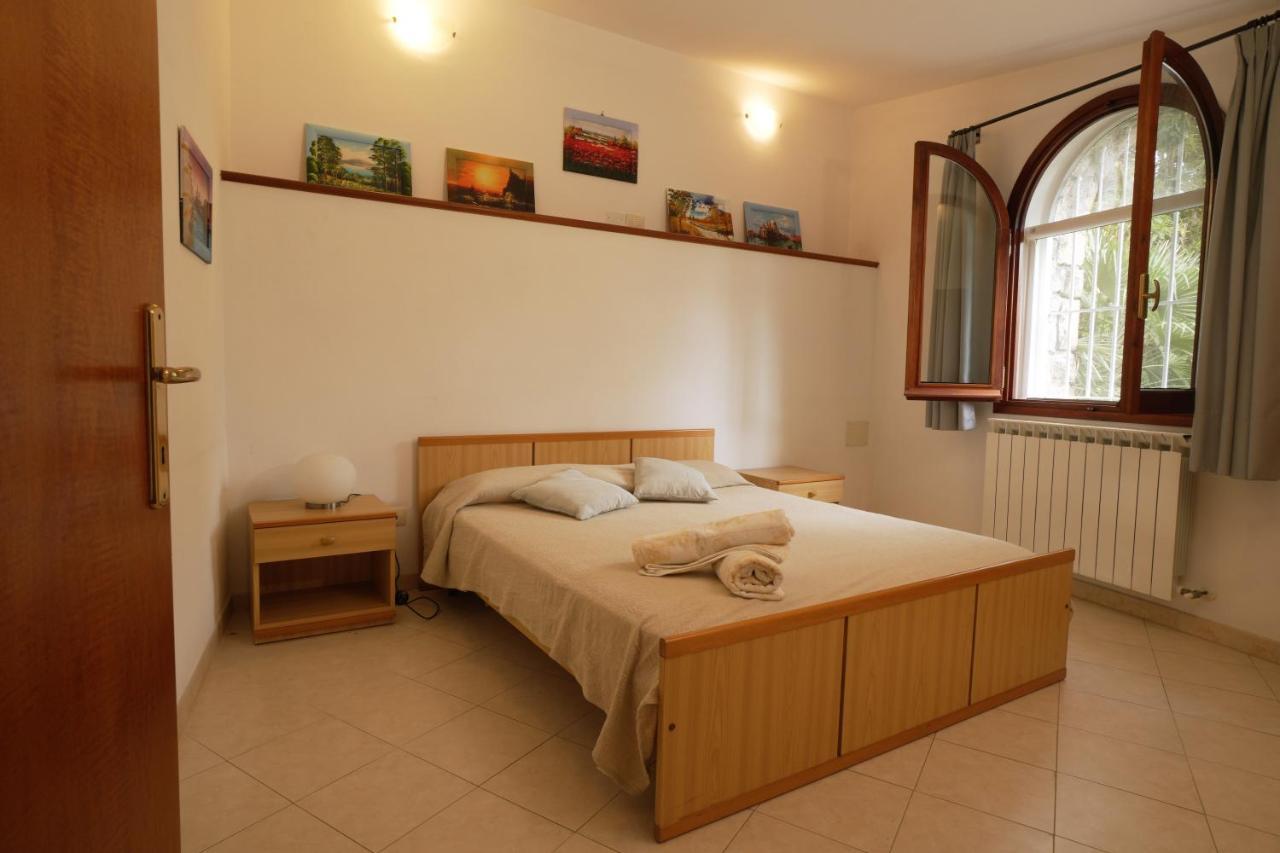 U Ciousu By Ligurian Life Appartamenti In Agriturismo Vallebona エクステリア 写真